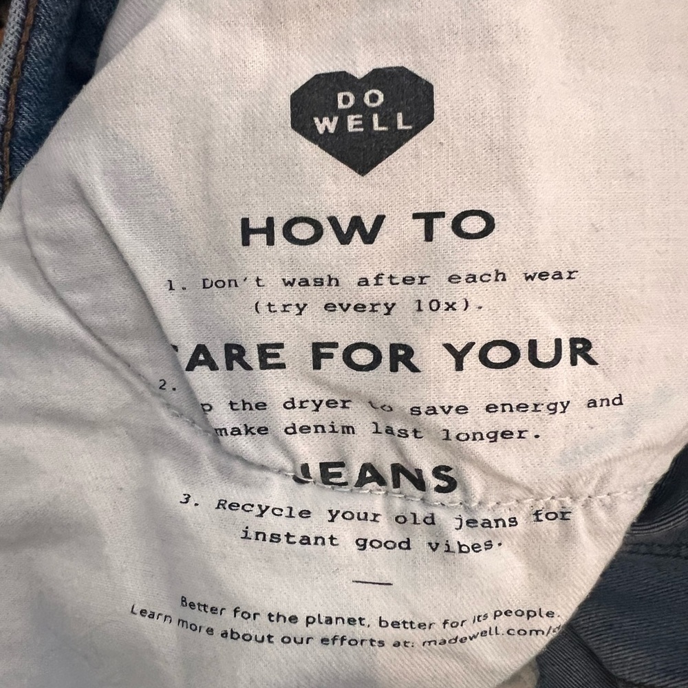 Madewell High-Rise Slim Crop Boyjean | Distressed | Size 27 - Picture 5 of 8
